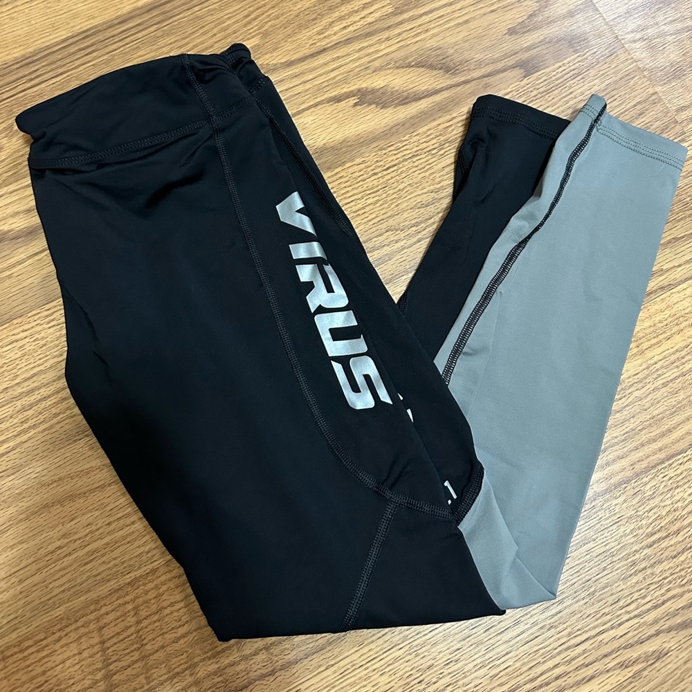 Virus // Performance Compression Pants size Medium (black/grey)